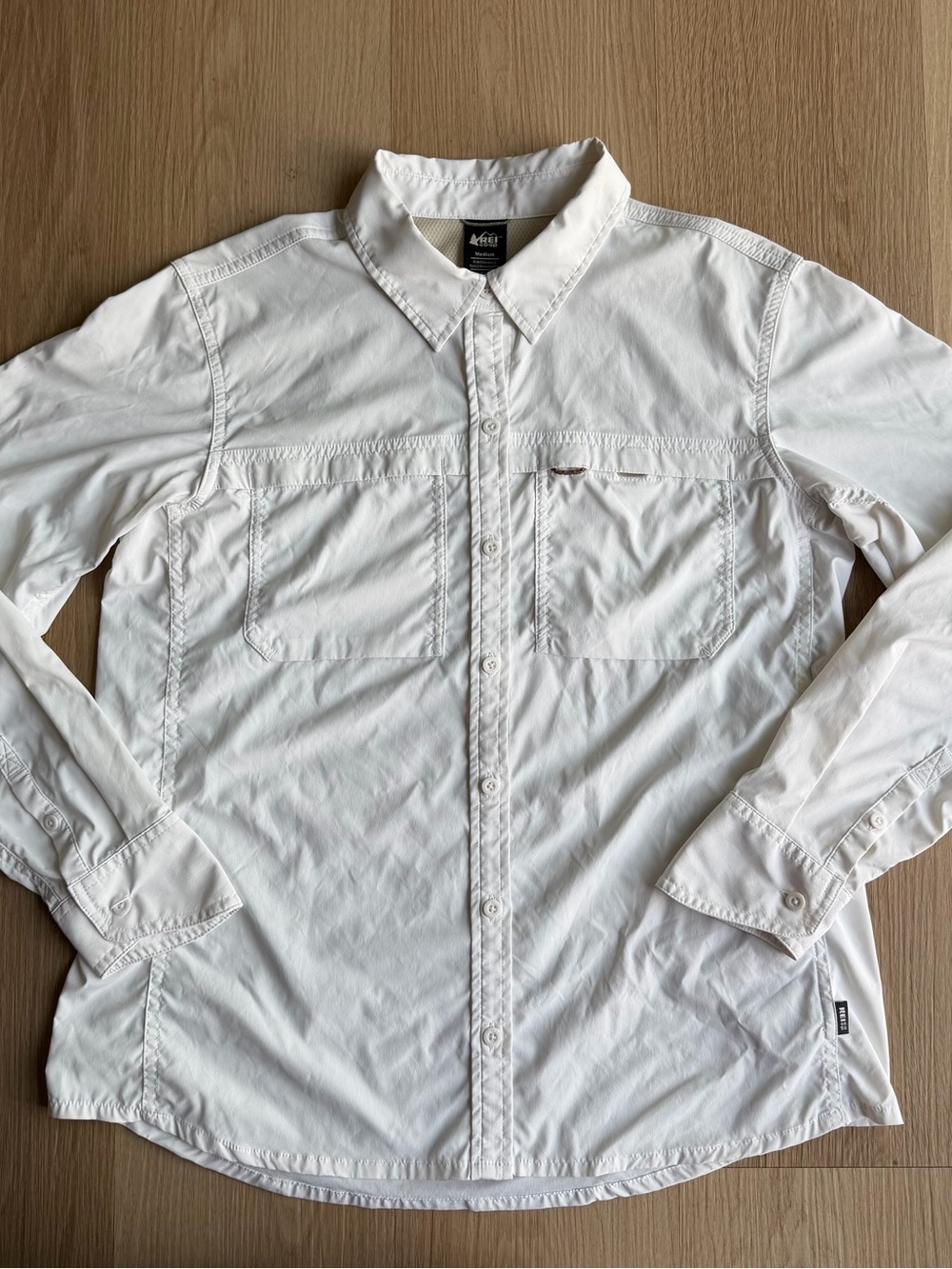 REI Women's White Button-Down Long Sleeve Shirt Medium